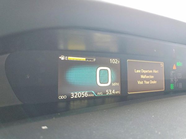 2019 TOYOTA PRIUS L/LE/XLE/LTD.