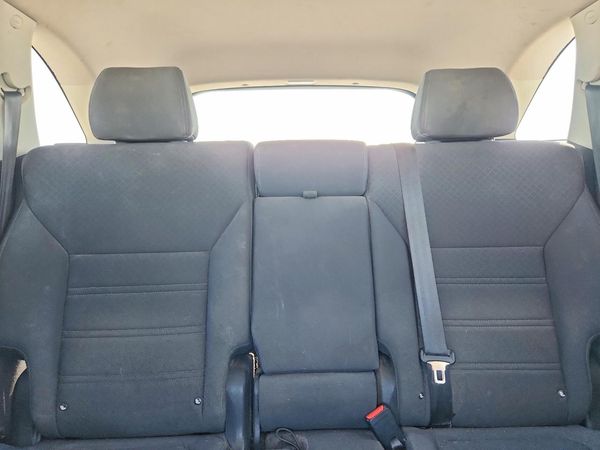 2016 KIA SORENTO L / LX