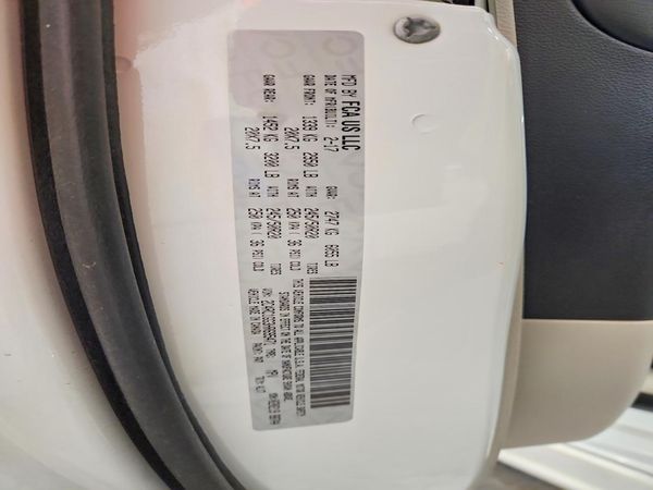 2017 CHRYSLER PACIFICA Limited