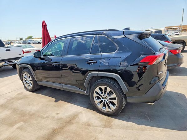 2020 TOYOTA RAV4