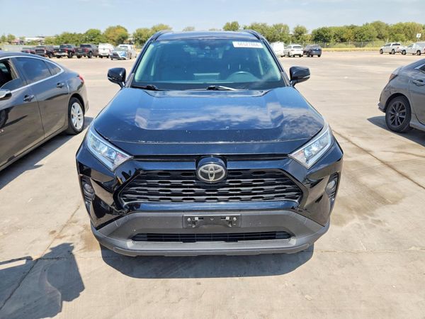 2020 TOYOTA RAV4