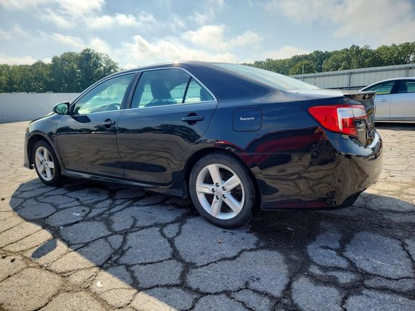2014 TOYOTA CAMRY