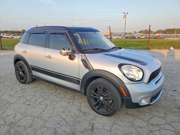 2014 MINI COOPER