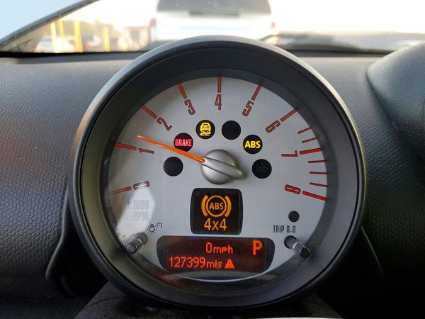 2014 MINI COOPER