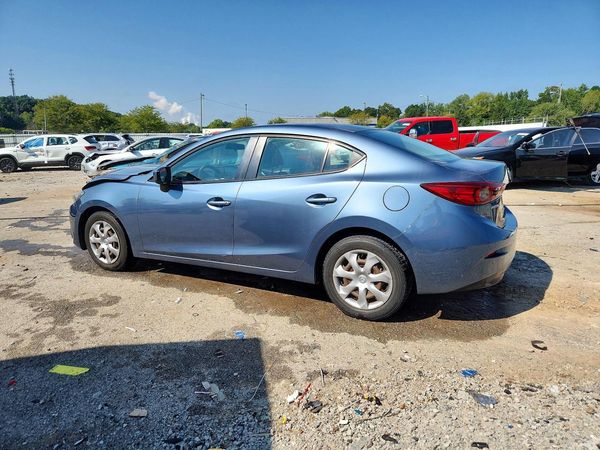 2015 MAZDA 3
