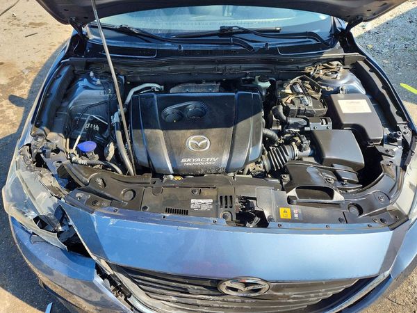 2015 MAZDA 3
