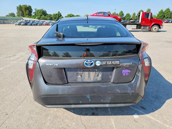 2017 TOYOTA PRIUS