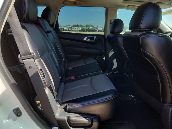 2020 NISSAN PATHFINDER SL