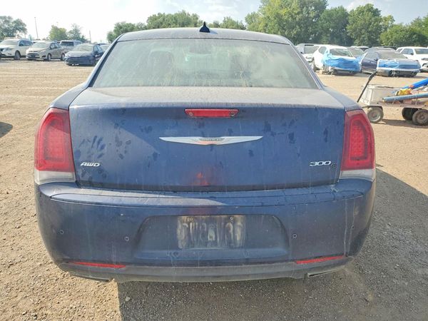 2015 CHRYSLER 300