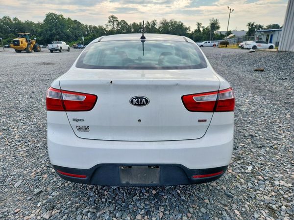 2013 KIA RIO LX