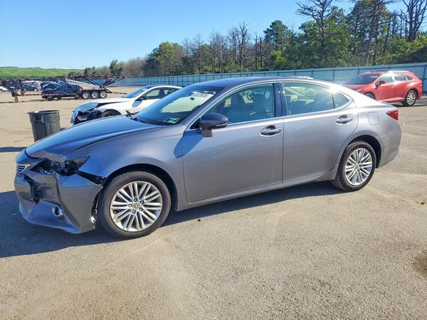 2015 LEXUS ES