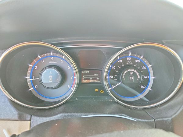 2013 HYUNDAI SONATA