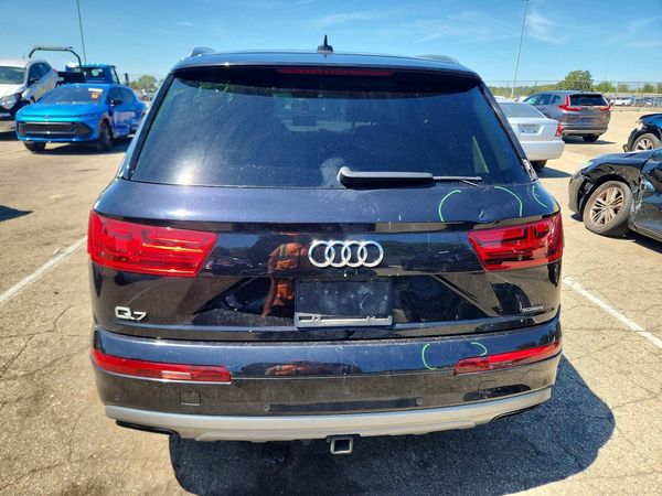 2019 AUDI Q7