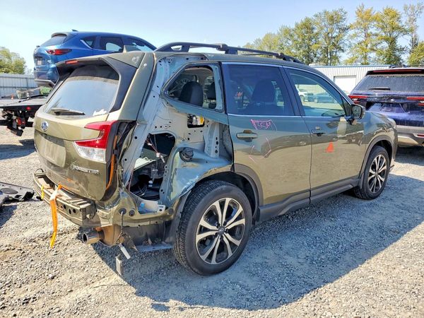 2023 SUBARU FORESTER