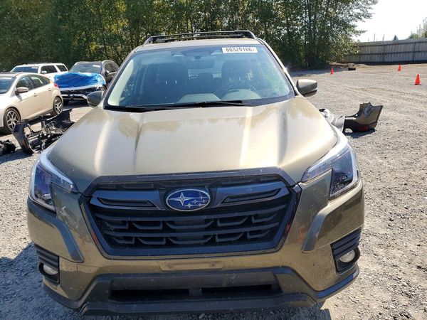 2023 SUBARU FORESTER