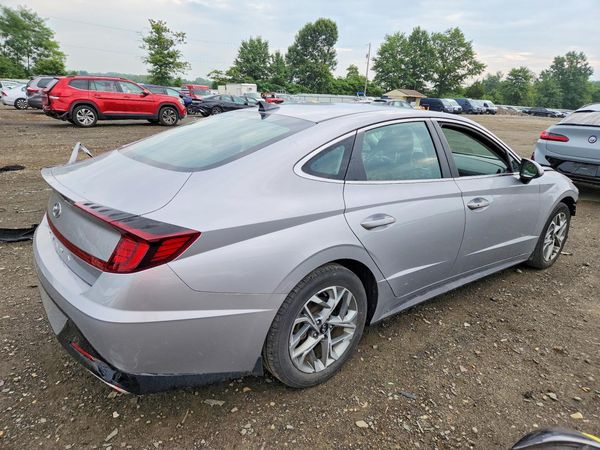 2023 HYUNDAI SONATA
