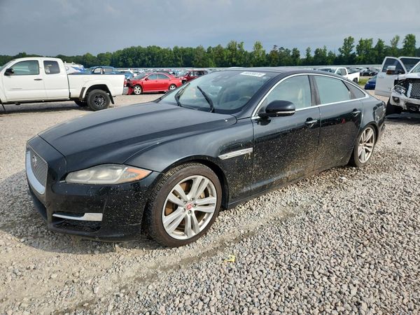 2019 JAGUAR XJ XJL Portfolio/XJ 50 — Front 3/4