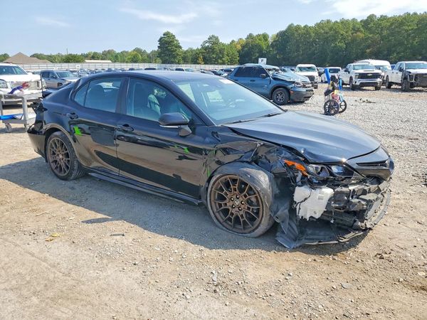 2023 TOYOTA CAMRY