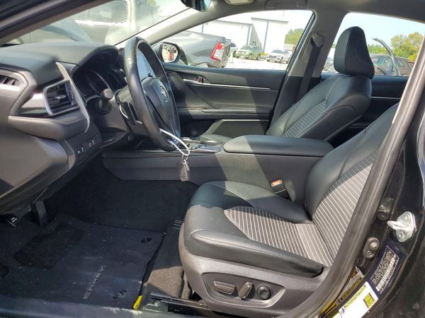 2023 TOYOTA CAMRY