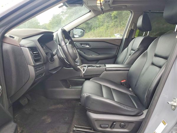 2023 NISSAN ROGUE SV — DENT