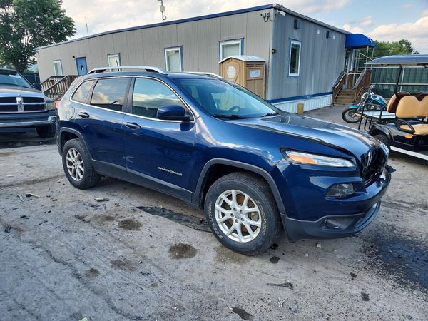 2018 JEEP CHEROKEE Latitude Plus
