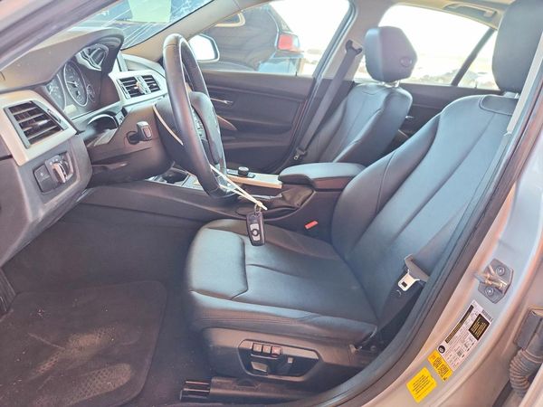 2015 BMW 320 320i