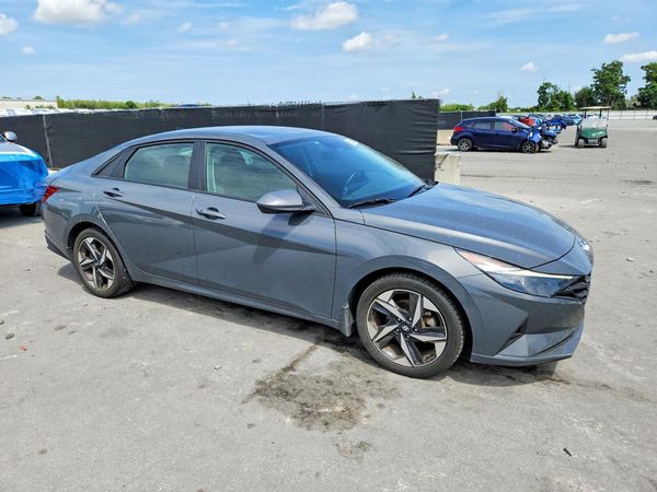 2023 HYUNDAI ELANTRA