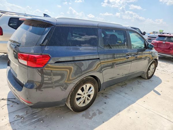 2017 KIA SEDONA