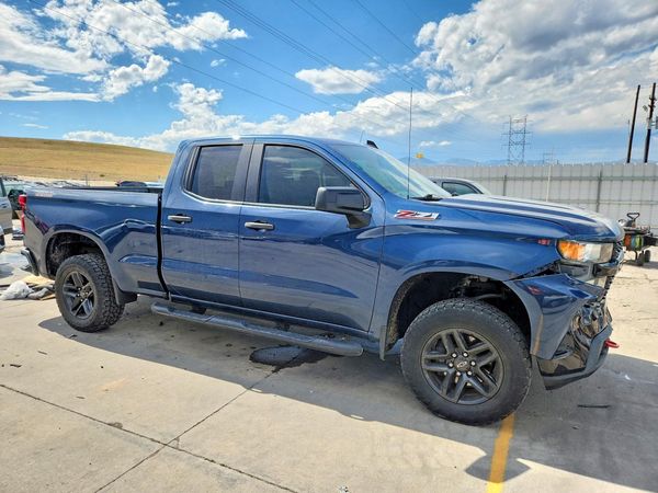 2019 CHEVROLET SILVERADO Trail Boss Custom — Passenger 3/4