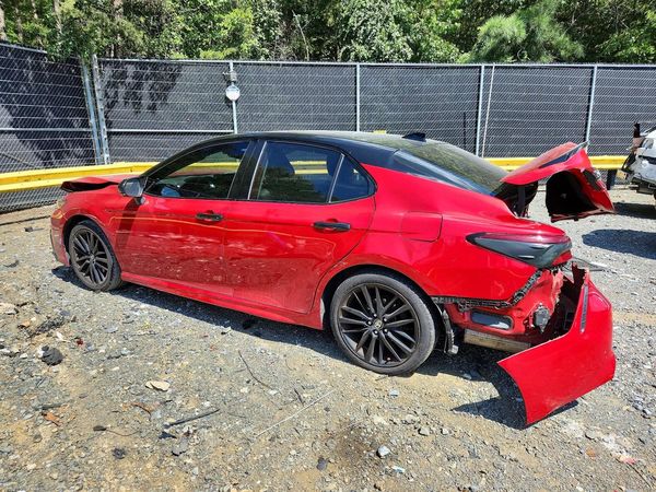 2021 TOYOTA CAMRY