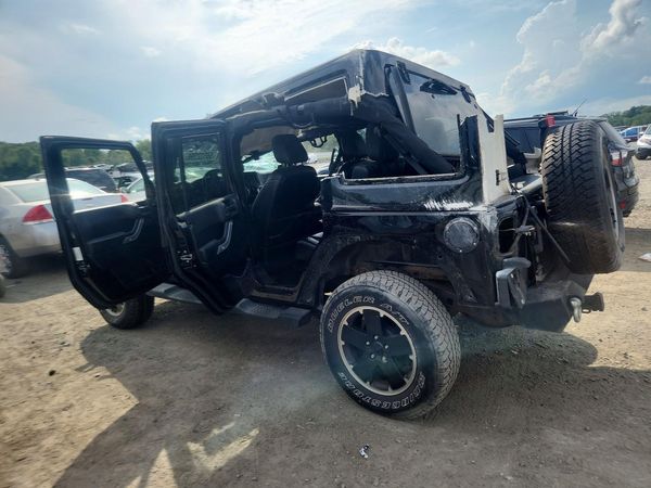 2013 JEEP WRANGLER Sahara
