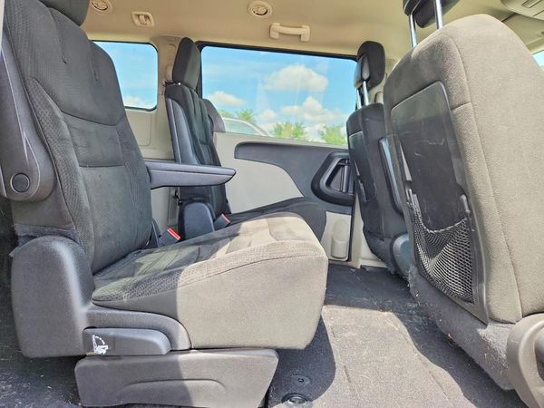 2015 DODGE GRAND CARAVAN SE