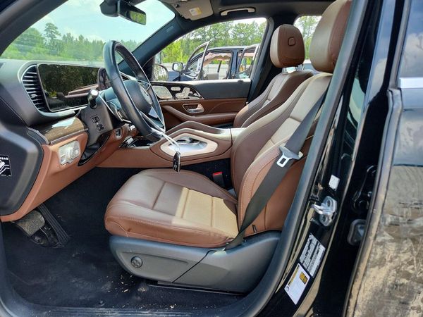 2025 MERCEDES-BENZ GLE