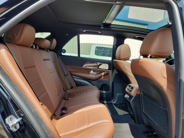 2025 MERCEDES-BENZ GLE