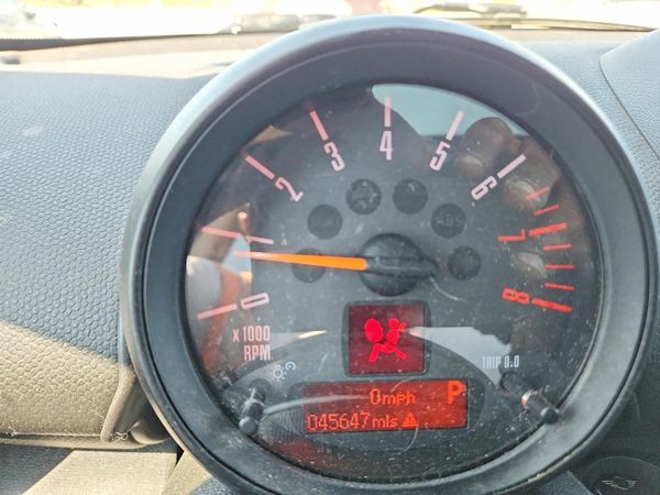 2015 MINI COOPER