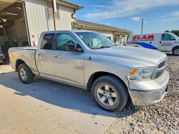 2018 RAM 1500 SLT