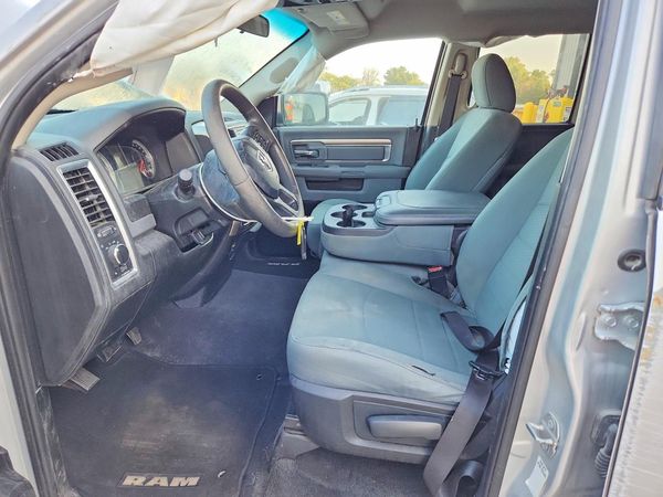 2018 RAM 1500 SLT