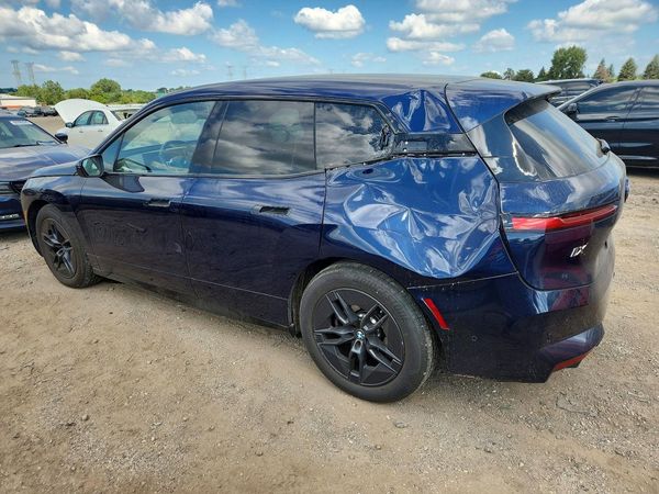 2026 BMW IX