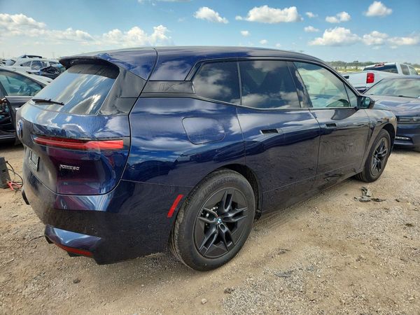 2026 BMW IX