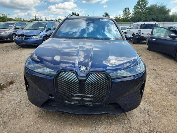 2026 BMW IX