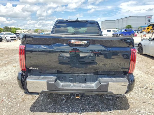 2026 TOYOTA TUNDRA