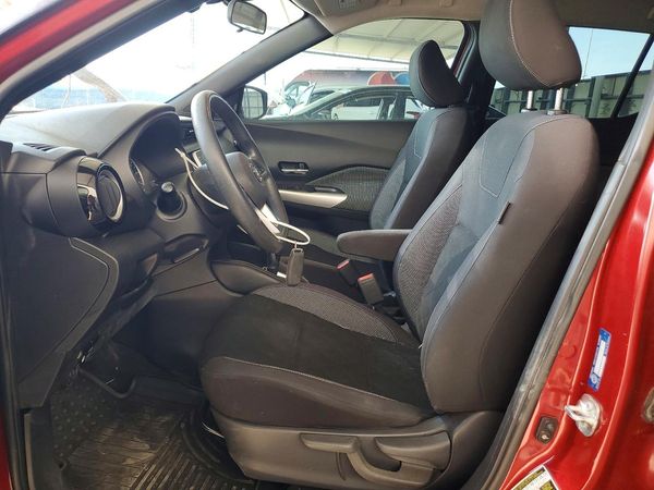 2020 NISSAN KICKS