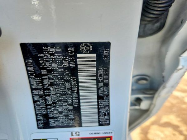 2018 TOYOTA CAMRY L/LE/SE/XLE — VINS