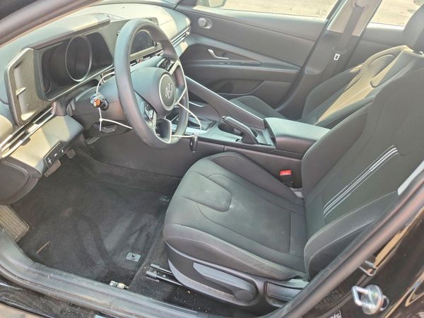 2021 HYUNDAI ELANTRA Blue