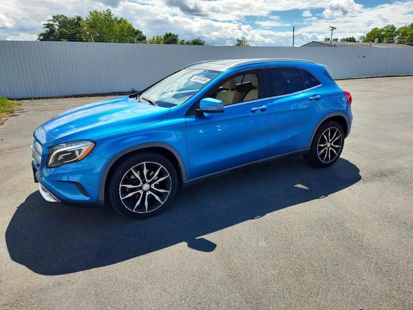 2015 MERCEDES-BENZ GLA