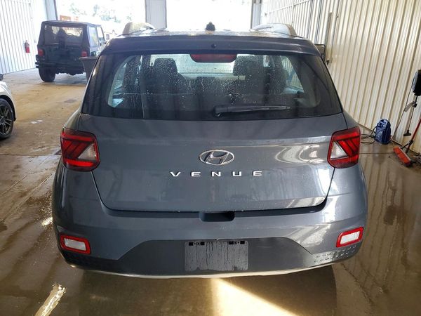 2025 HYUNDAI VENUE SEL, Limited