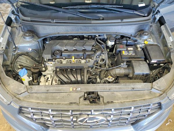 2025 HYUNDAI VENUE SEL, Limited