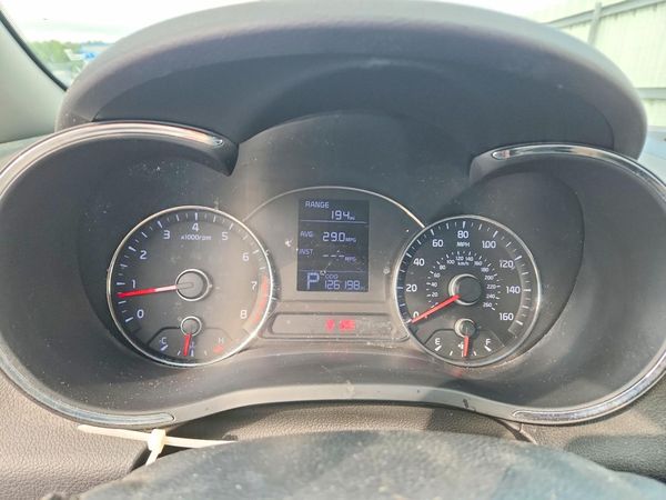 2016 KIA FORTE 4D LX GL (Middle-Low Grade)