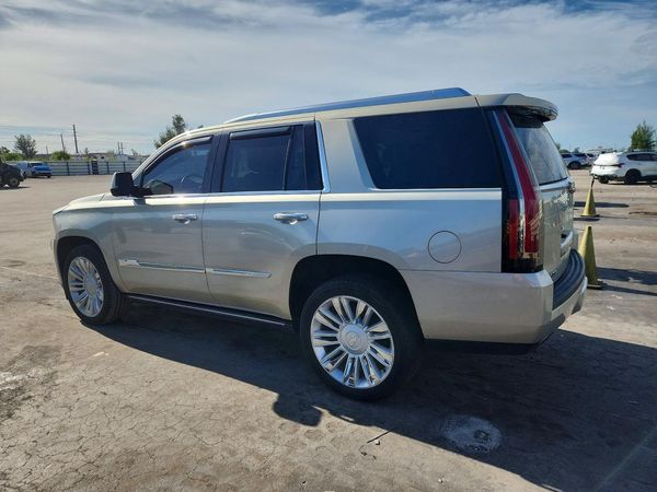 2016 CADILLAC ESCALADE