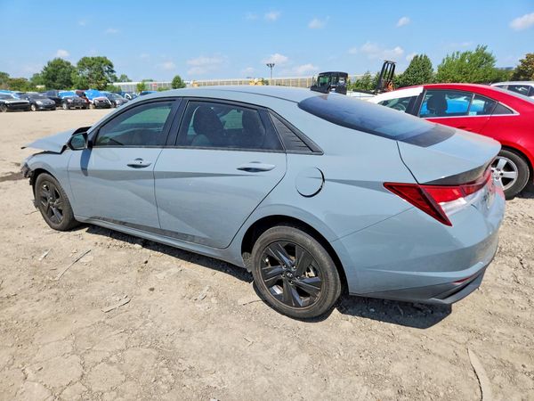2022 HYUNDAI ELANTRA